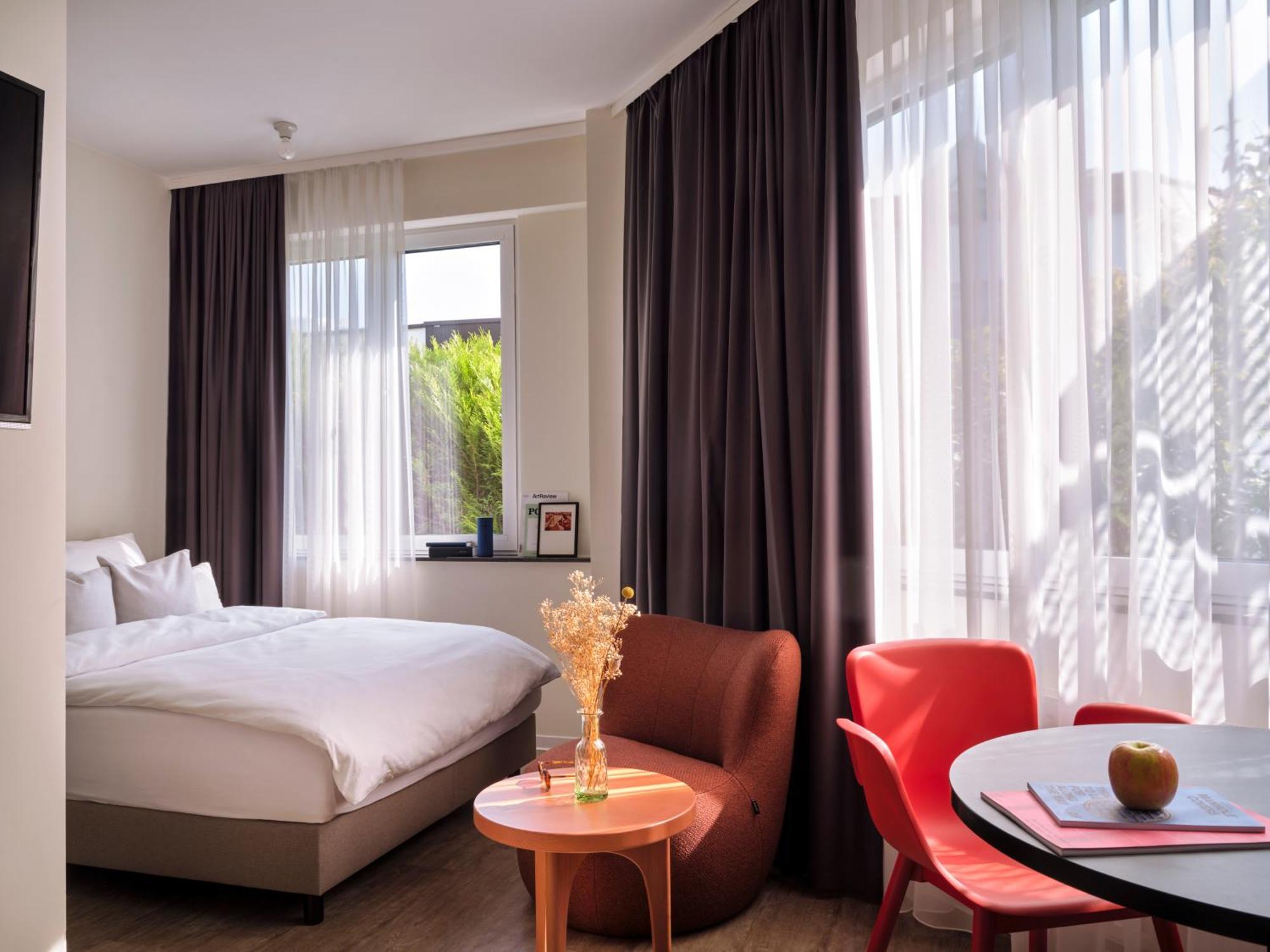 Stayery Cologne Suelz ภายนอก รูปภาพ